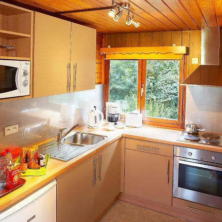 Holiday La Boverie.16 بيت للعطل *